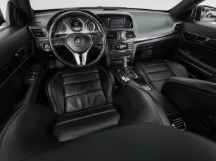 Mercedes-Benz  7