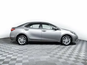 Toyota  4