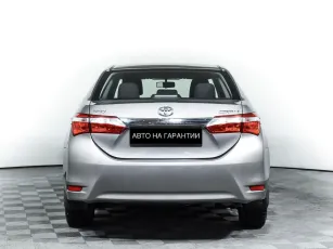 Toyota  6