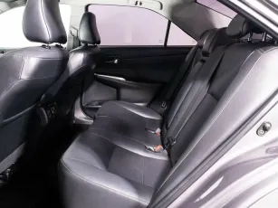 Toyota  15