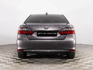 Toyota  6
