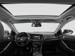 Kia  9