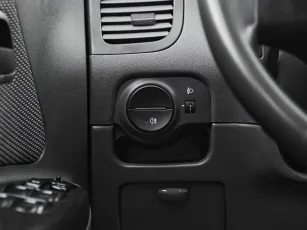 Kia  12