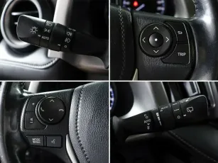 Toyota  12