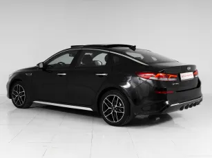 Kia  4