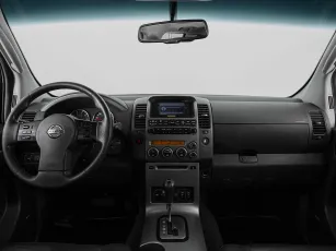Nissan  8