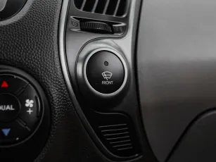Hyundai  15