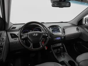Hyundai  7