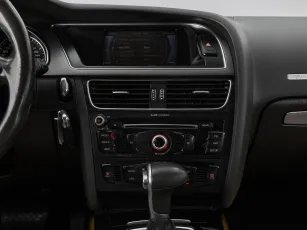 Audi  16