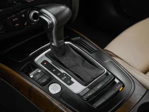 Audi  19