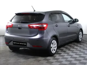 Kia  3