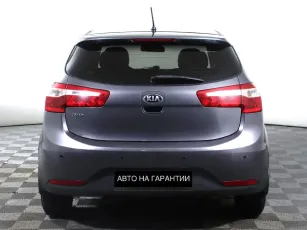 Kia  4