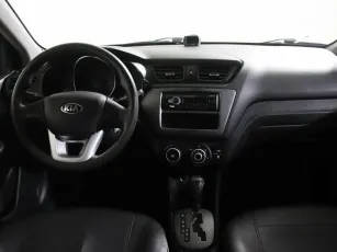 Kia  7