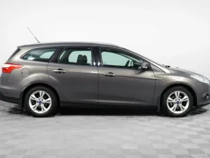 Ford  4