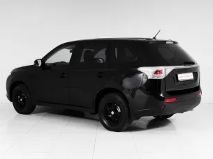 Mitsubishi  4