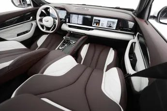 Geely  9