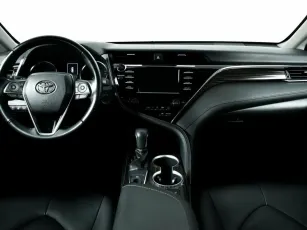 Toyota  10