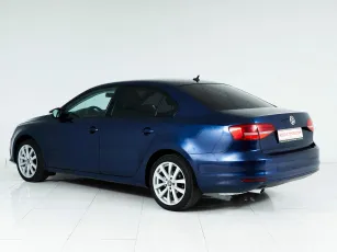 Volkswagen  4