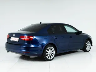 Volkswagen  6