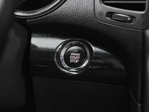 Kia  14