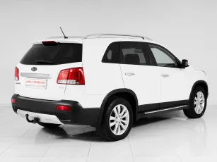 Kia  6