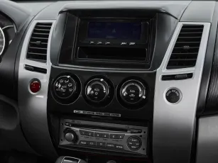 Mitsubishi  13