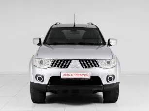Mitsubishi  2