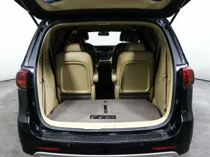 Kia  19