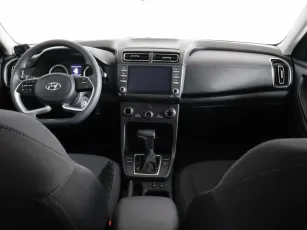 Hyundai  7