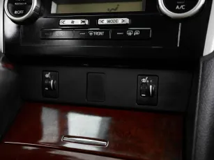 Toyota  18