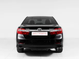 Toyota  5