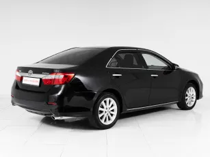 Toyota  6