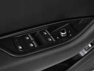 Audi  14