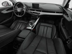 Audi  9
