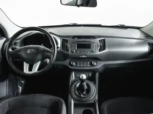 Kia  9