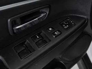 Mitsubishi  11