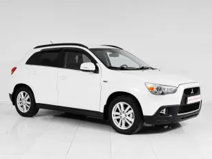 Mitsubishi  3