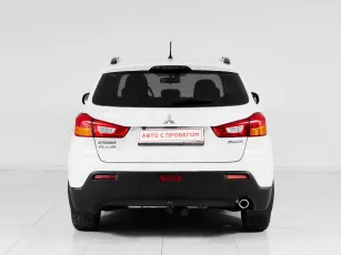 Mitsubishi  5