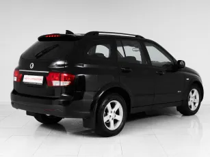 SsangYong  6