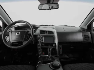 SsangYong  8