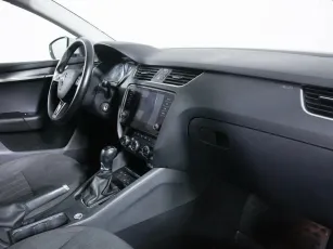 Skoda  6