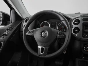 Volkswagen  10