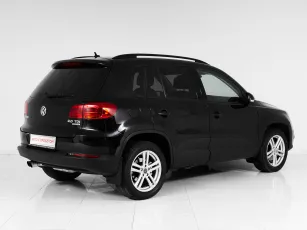 Volkswagen  6