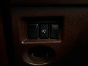 Infiniti  12