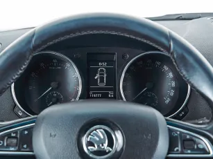 Skoda  9
