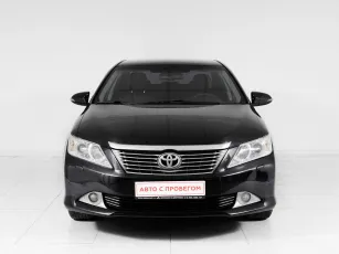 Toyota  2