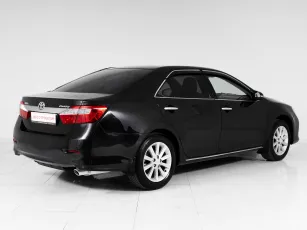 Toyota  6