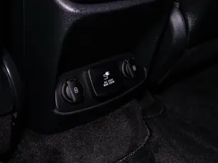 Hyundai  11