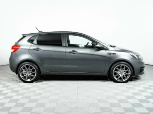 Kia  4