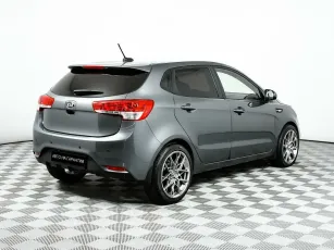 Kia  5